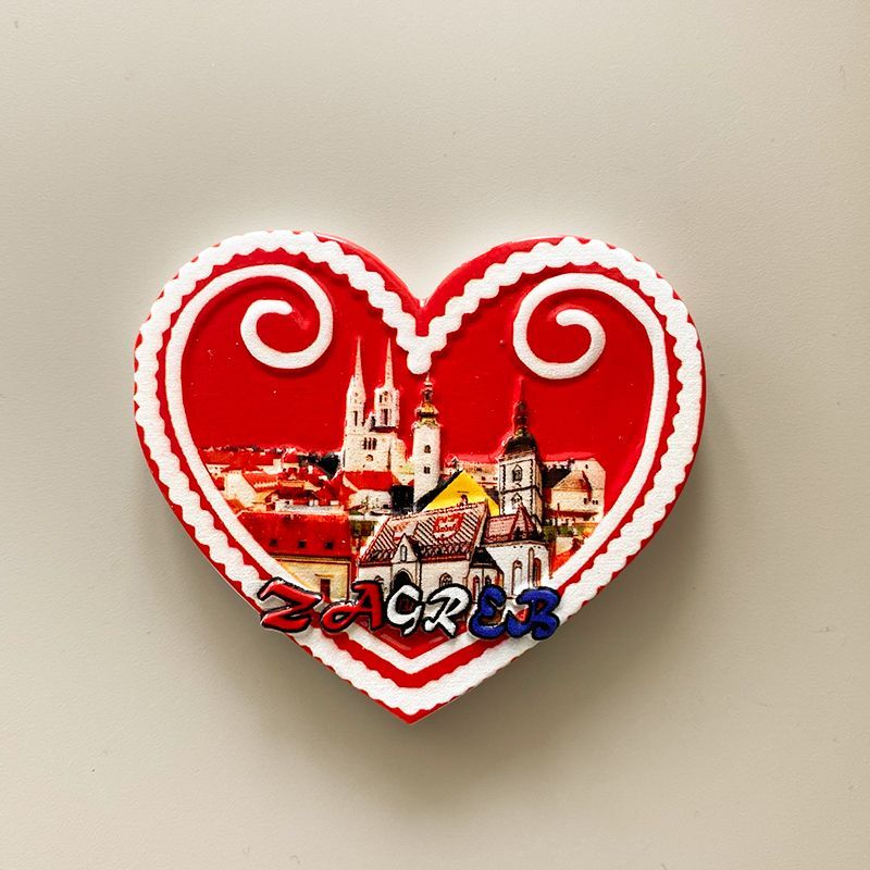 クロアチア観光土産 ザグレブ ハート型の建物 3D塗装冷蔵庫 - Home Decor Zagreb のレビューと価格
