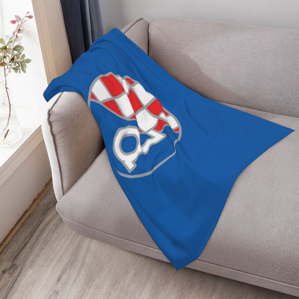 ディナモ・ザグレブ・フットボールクラブのスローケット、柔らか - Home Decor Zagreb のレビューと価格